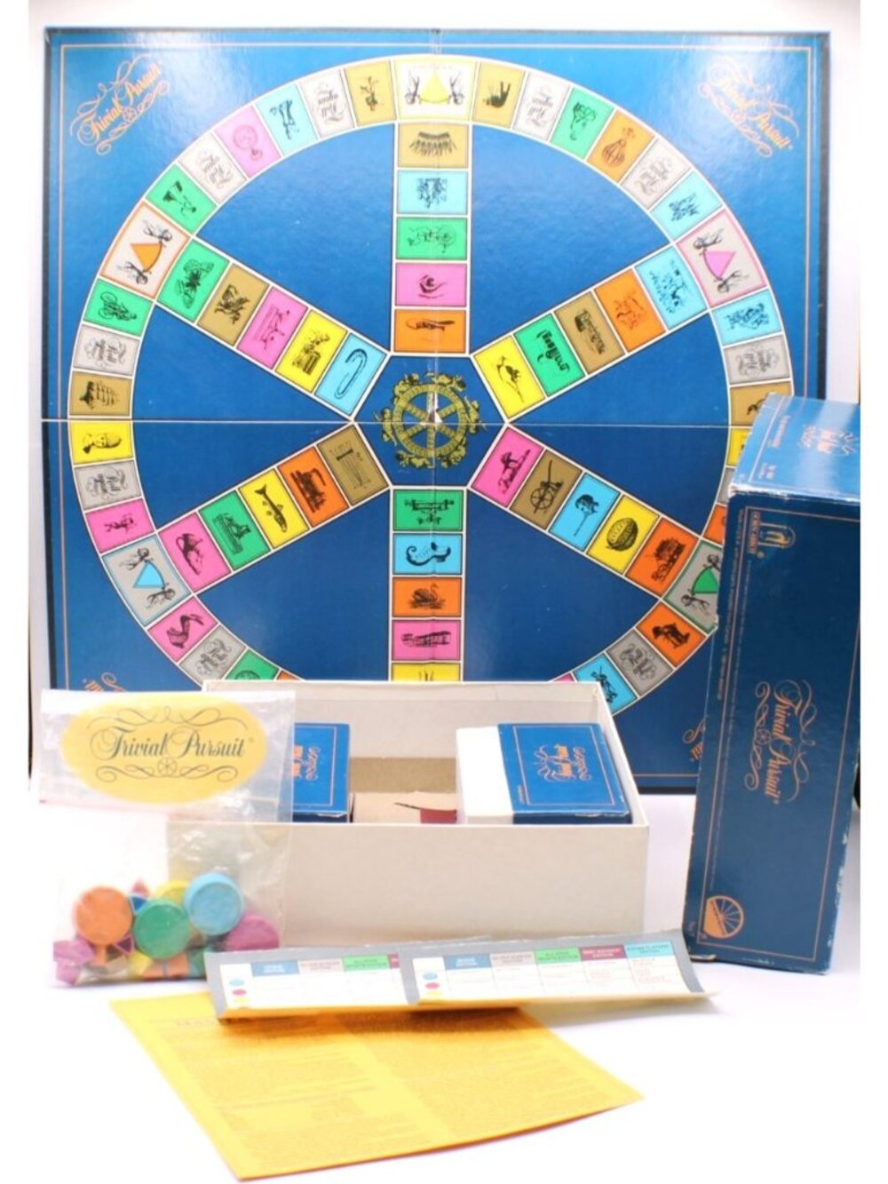 Trivial Pursuit Master Game Genus Edition Board Game Set 1981 Vintage Family Fun